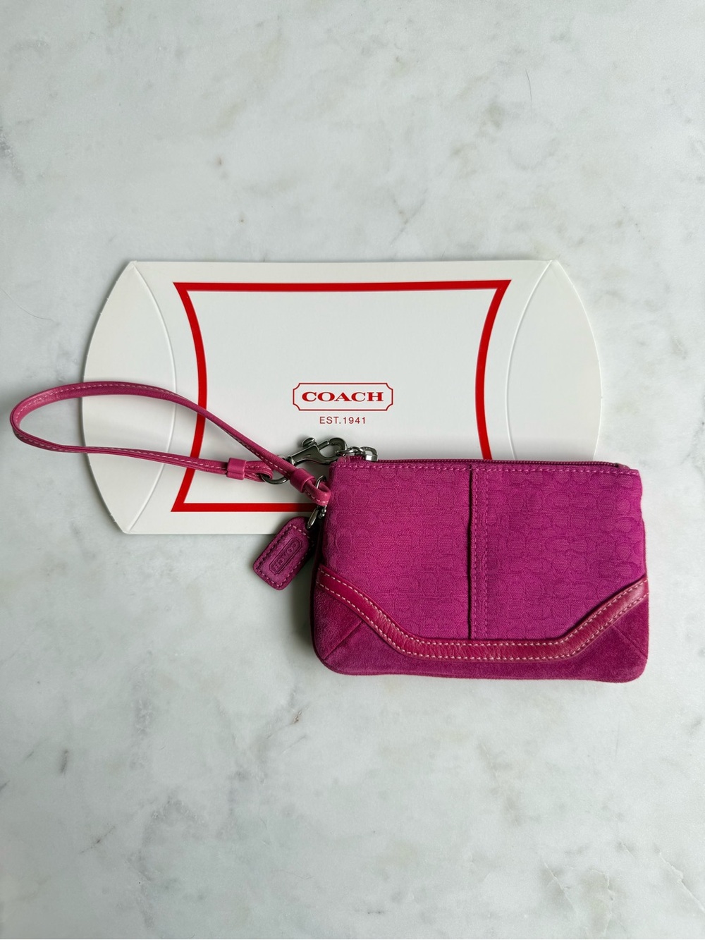 Rare Vintage Coach Fuchsia Signature Wristlet Clutch